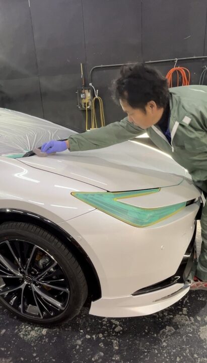 TOYOTA プリウスにセラミックコーティングSystemXPROとホイールコーティングを手塗り施工