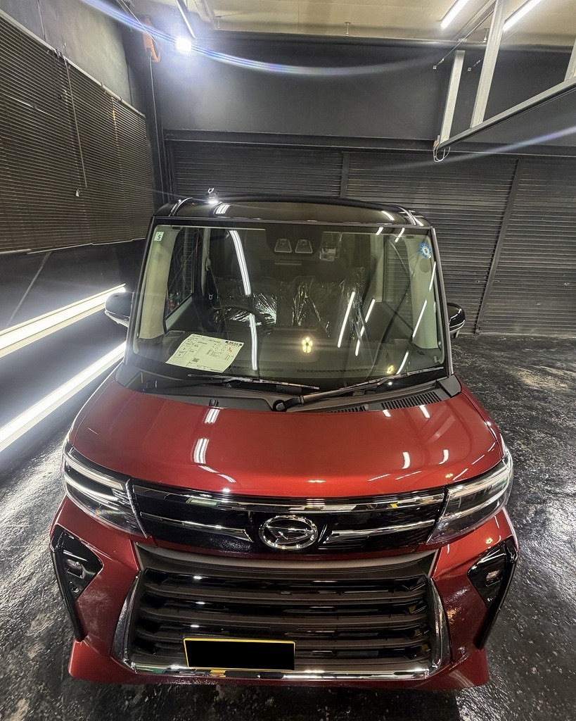 DAIHATSU タントにＧguardガラスコーティング３層（親水）を施工