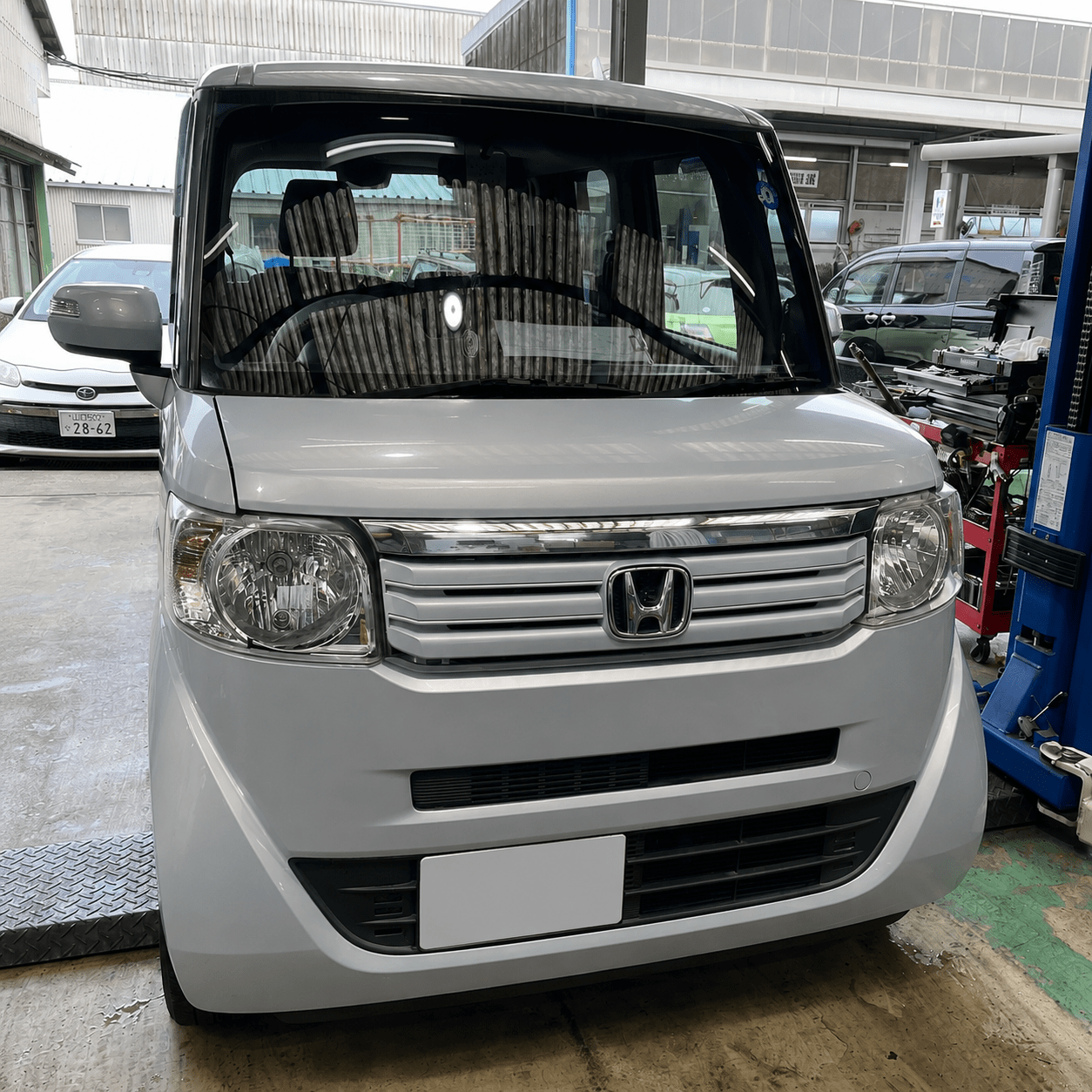 ホンダ N-BOX 車検整備・部品交換